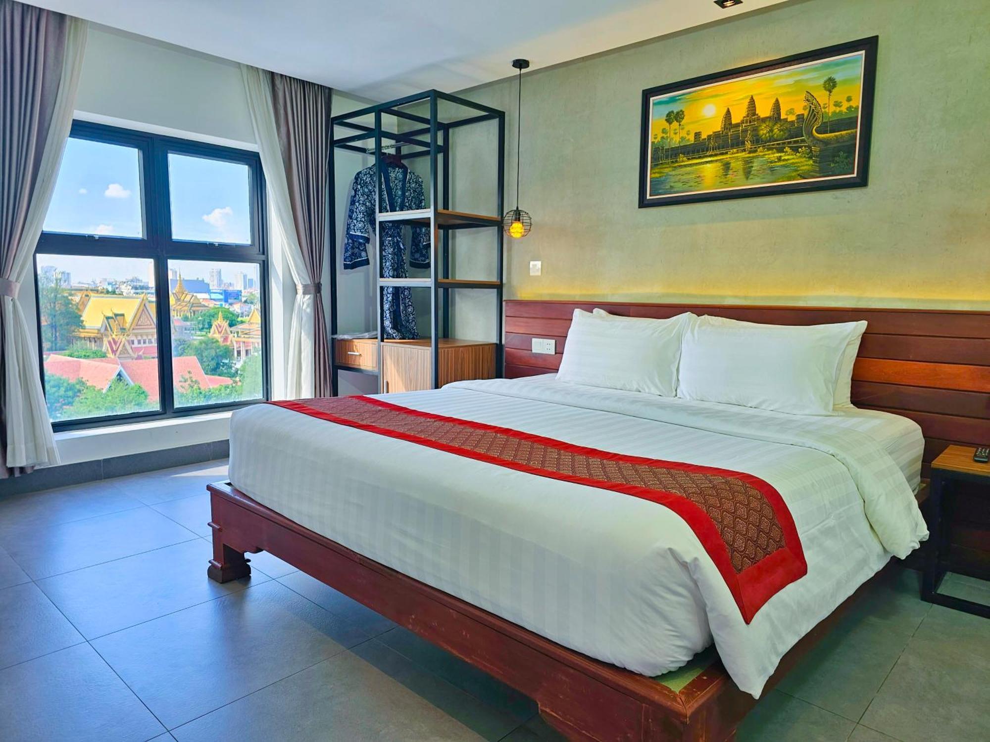 Le Botum Hotel Phnom-Penh Buitenkant foto